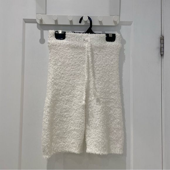 MESHKI TWO PIECE SET - Picture 4 of 4